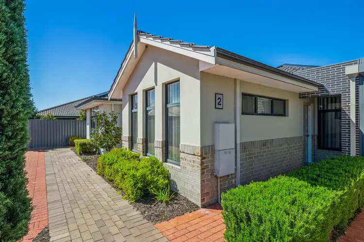 2/10 Cordovan Parkway, Aveley WA 6069