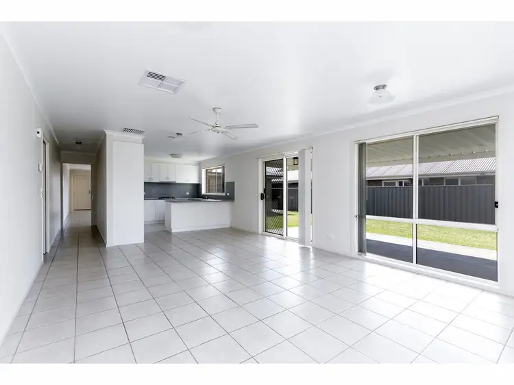 Third view of Homely house listing, 5 Langholme Court, Sale VIC 3850