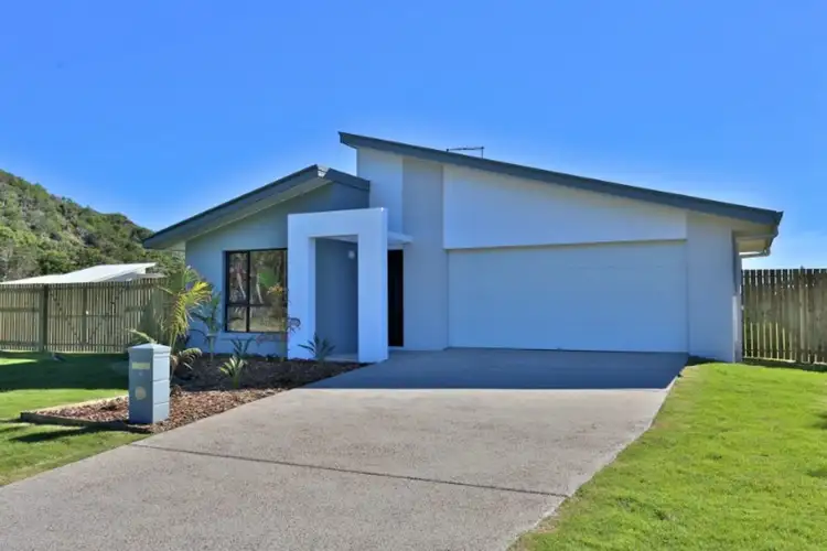 9 Beachside Circuit, Mulambin QLD 4703