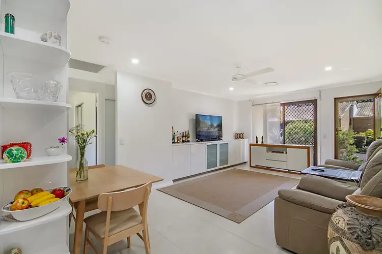 25/22a Kirkwood Road, Tweed Heads South NSW 2486