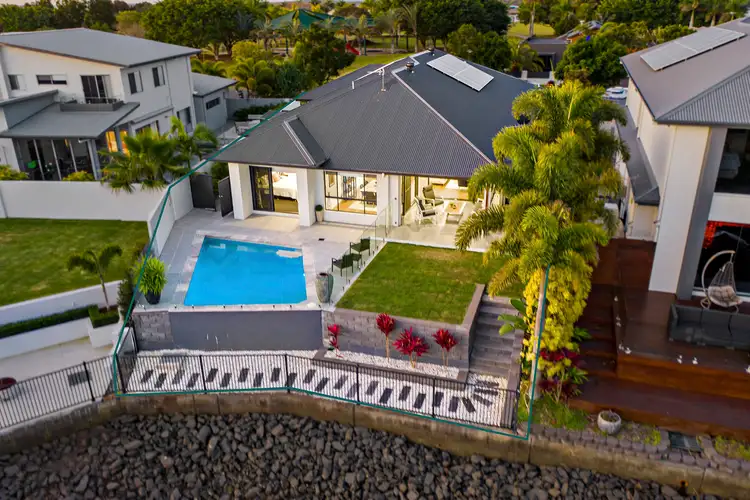 5 Marina Parade, Jacobs Well QLD 4208