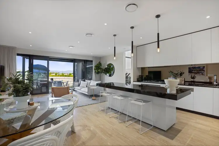 11 Concourse Drive, Mermaid Waters QLD 4218