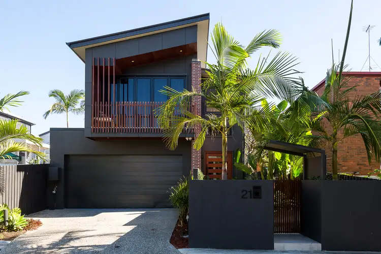 21 Oxley Lane, New Farm QLD 4005