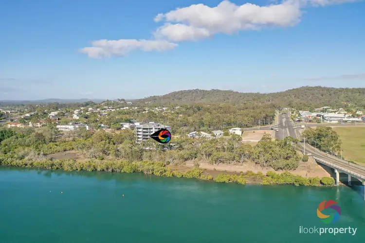 11/2 The Promenade, Boyne Island QLD 4680