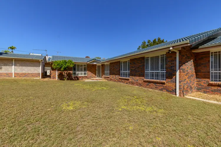 11 Lady Elliott Court, Clinton QLD 4680