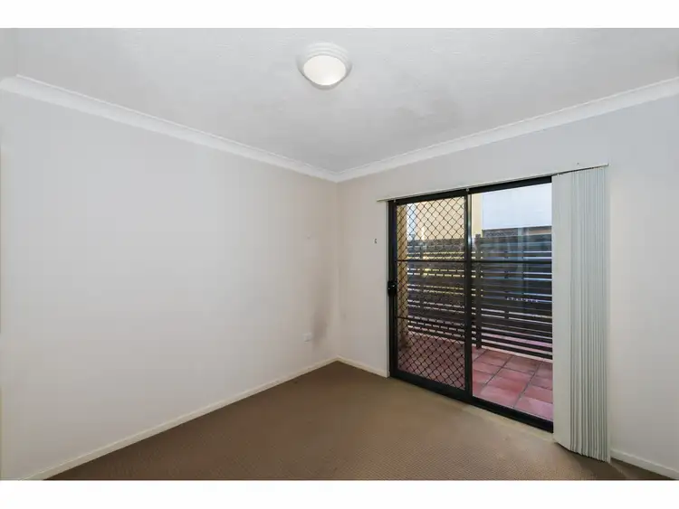 Fifth view of Homely unit listing, 2/10 Amelia Street, Coorparoo QLD 4151
