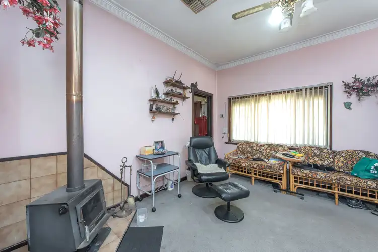 Seventh view of Homely house listing, 6 Pearl Road, Cloverdale WA 6105