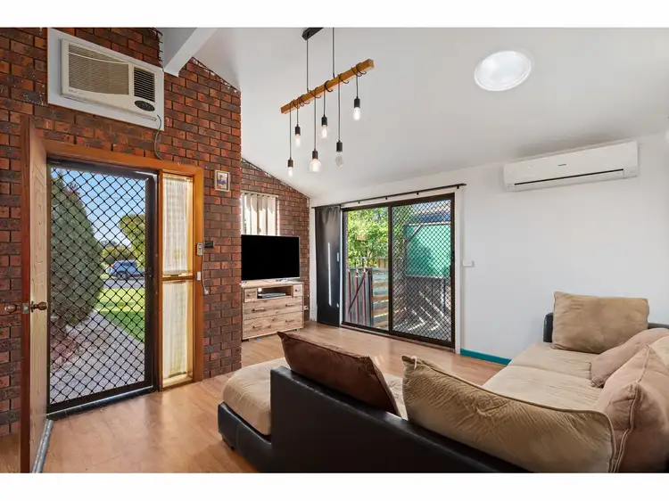 Second view of Homely unit listing, 1/535 Margaret Place, Lavington NSW 2641