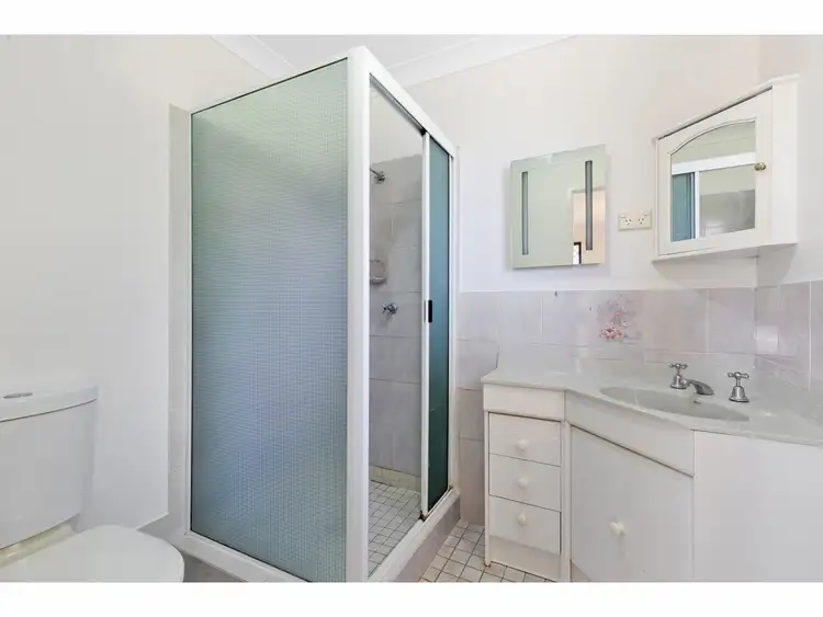 Sixth view of Homely house listing, 10 Hinton Street, Koongal QLD 4701