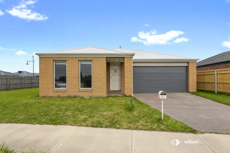 52 Hammersmith Circuit, Traralgon VIC 3844