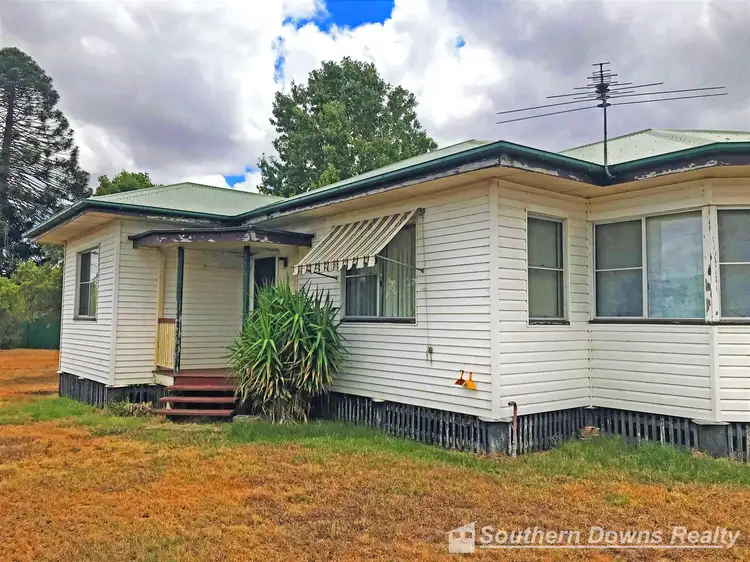 14-16 New England Highway, Allora QLD 4362