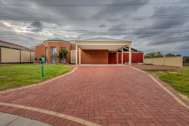 7 Cyanis Green, Bennett Springs WA 6063