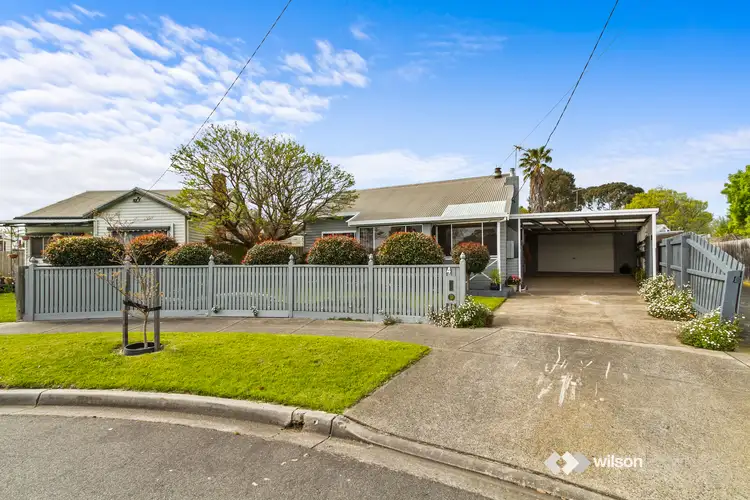 Second view of Homely house listing, 4 Steele Court, Traralgon VIC 3844