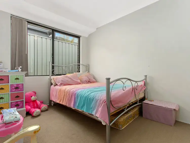 Sixth view of Homely house listing, 216 Runnymede Gate, Leda WA 6170