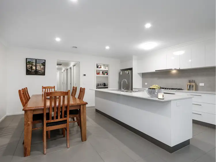 Fifth view of Homely house listing, 4 Liston Court, Sale VIC 3850