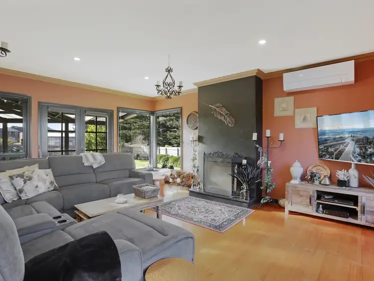 Fourth view of Homely house listing, 2 Fairway Crescent, Warrnambool VIC 3280