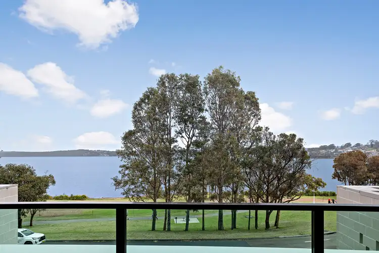 206/482 The Esplanade, Warners Bay NSW 2282