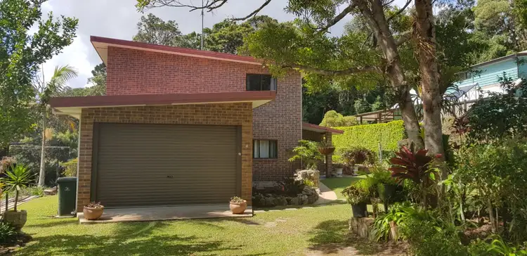 Second view of Homely house listing, 4 Lennox Crescent, Paluma QLD 4816