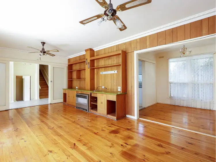 Fifth view of Homely house listing, 2 Wirra Mirra Drive, Wurruk VIC 3850