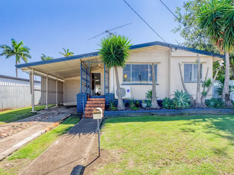 66 Robertson Road, Eastern Heights QLD 4305