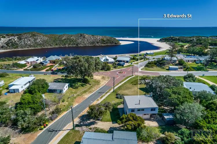 3 Edwards Street, Guilderton WA 6041