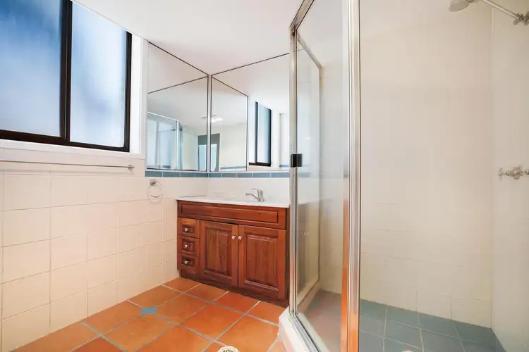 Sixth view of Homely unit listing, 4/12 Second Avenue, Broadbeach QLD 4218