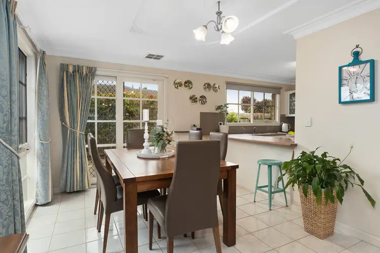 Fifth view of Homely house listing, 18 Rangeview Drive, Skye VIC 3977