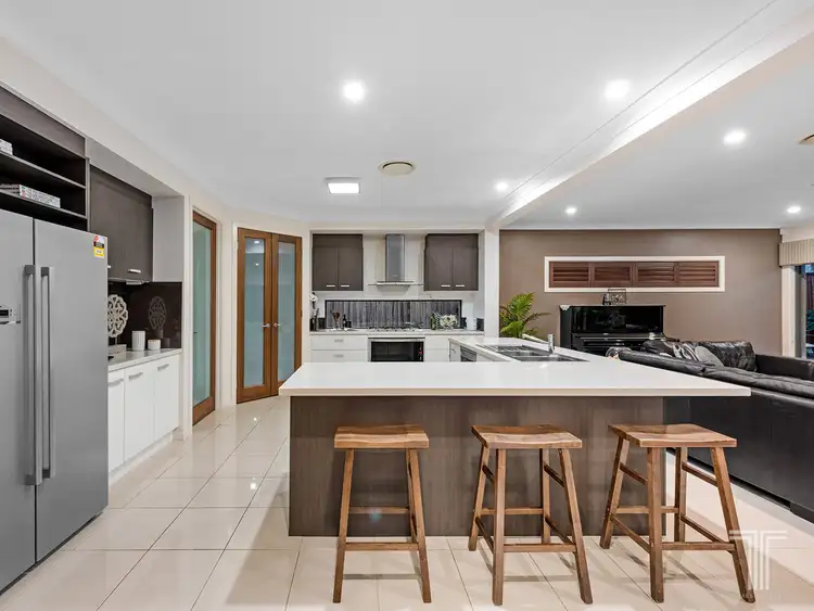 Third view of Homely house listing, 7 Kingham Place, Carindale QLD 4152