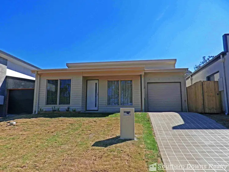 12 Ruston Street, Warwick QLD 4370