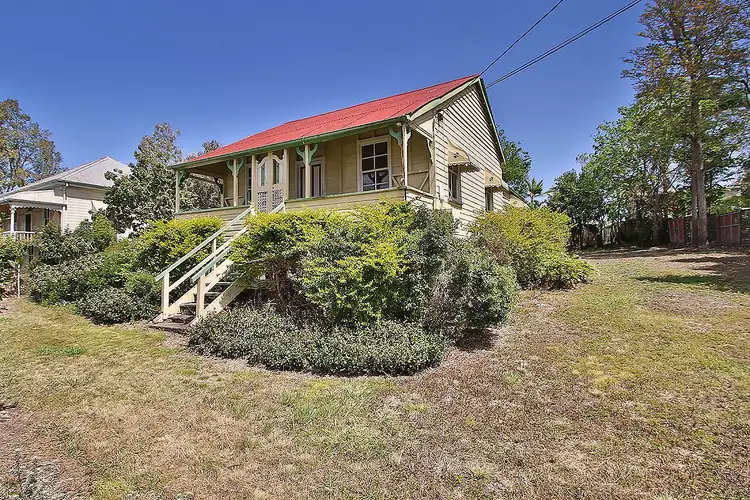 4 Cuffes Lane, North Ipswich QLD 4305