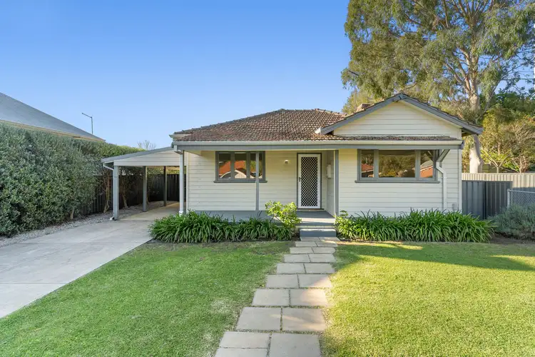 6 Montreal Road, Woodbridge WA 6056