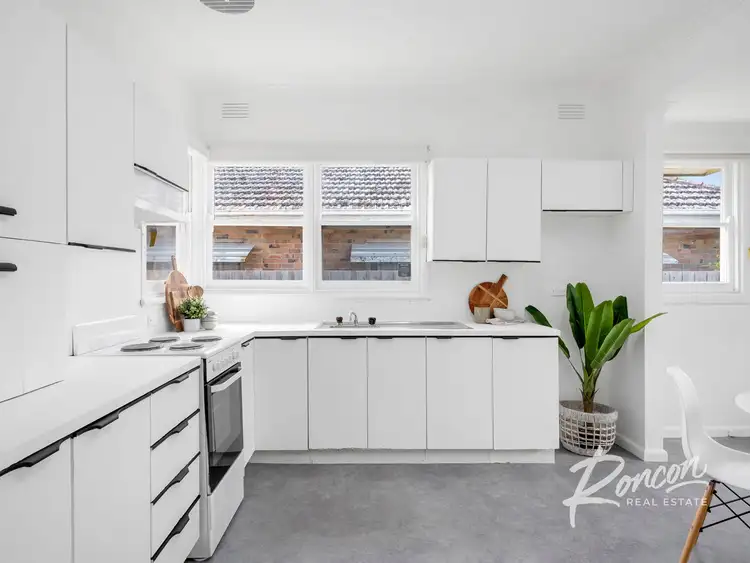 Sixth view of Homely house listing, 5 June Avenue, Hamlyn Heights VIC 3215