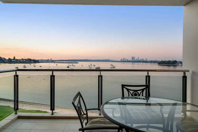 N307/70 Canning Beach Road, Applecross WA 6153