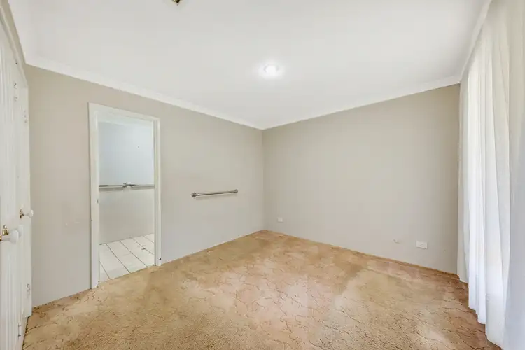 Sixth view of Homely house listing, 2/3 Muntries Place, Halls Head WA 6210