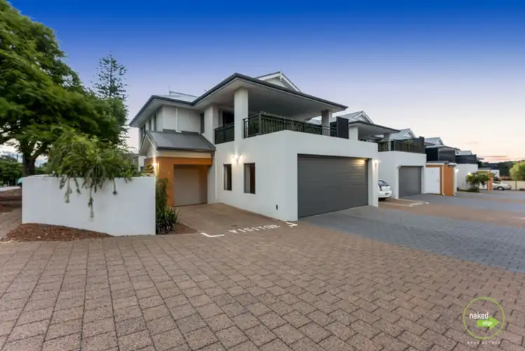 11/12 Heath Road, Kalamunda WA 6076