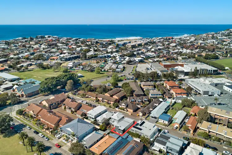 8a Hopkins Street, Merewether NSW 2291