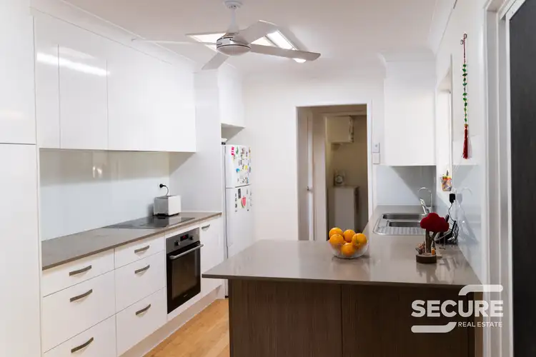 Fifth view of Homely house listing, 10 Fiona Street, Chapel Hill QLD 4069