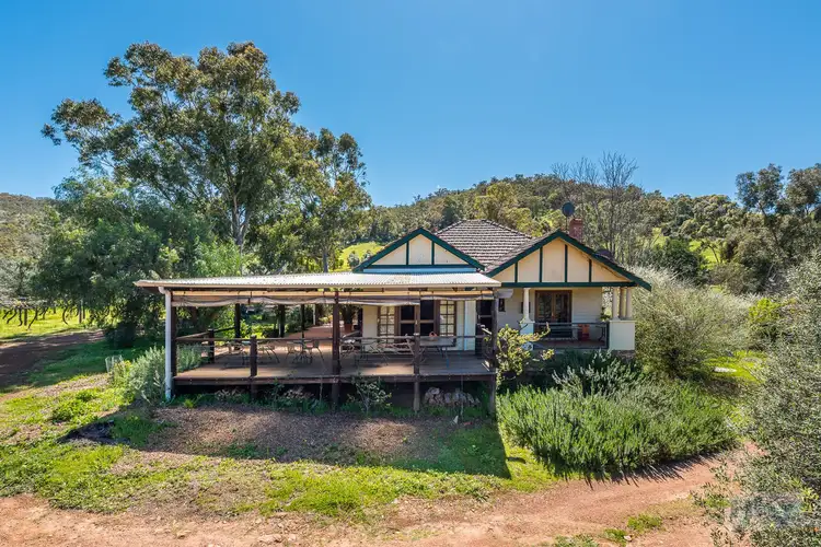 287 Chittering Valley Road, Lower Chittering WA 6084
