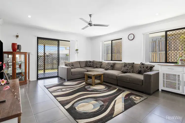 6 Jim Goldston Avenue, Norman Gardens QLD 4701
