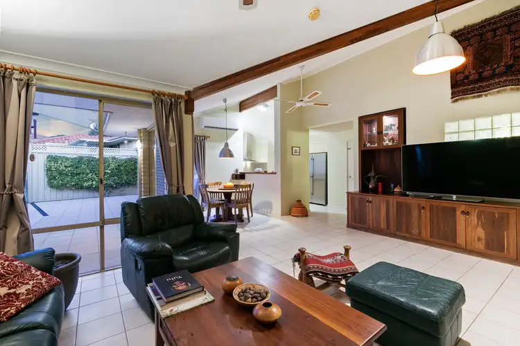 Fifth view of Homely house listing, 34 Southern Cross Circle, Ocean Reef WA 6027