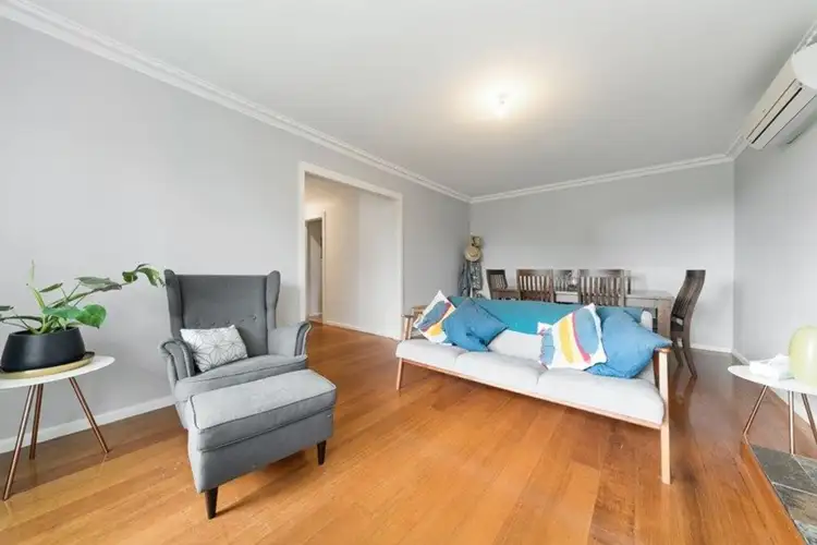 Second view of Homely house listing, 2 Alfred Place, Frankston VIC 3199