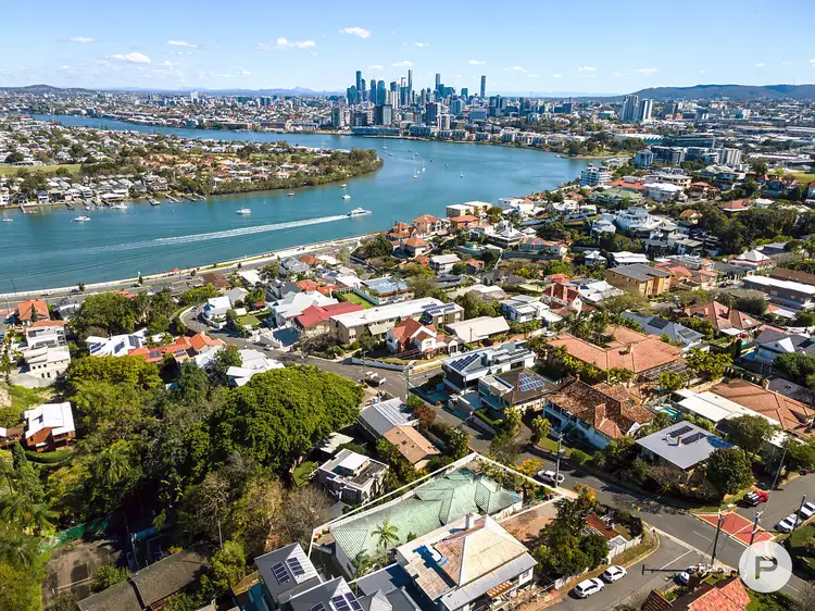 Main view of Homely block of units listing, 1-6/87 Crescent Road, Hamilton QLD 4007
