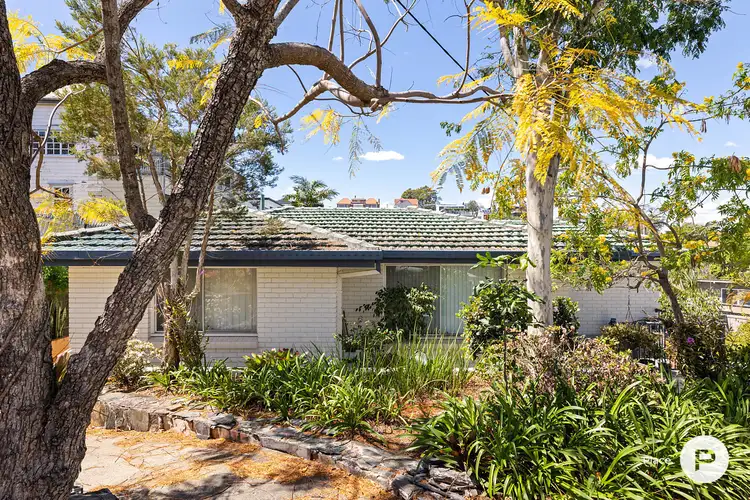 Second view of Homely block of units listing, 1-6/87 Crescent Road, Hamilton QLD 4007