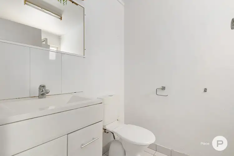 Fifth view of Homely block of units listing, 1-6/87 Crescent Road, Hamilton QLD 4007