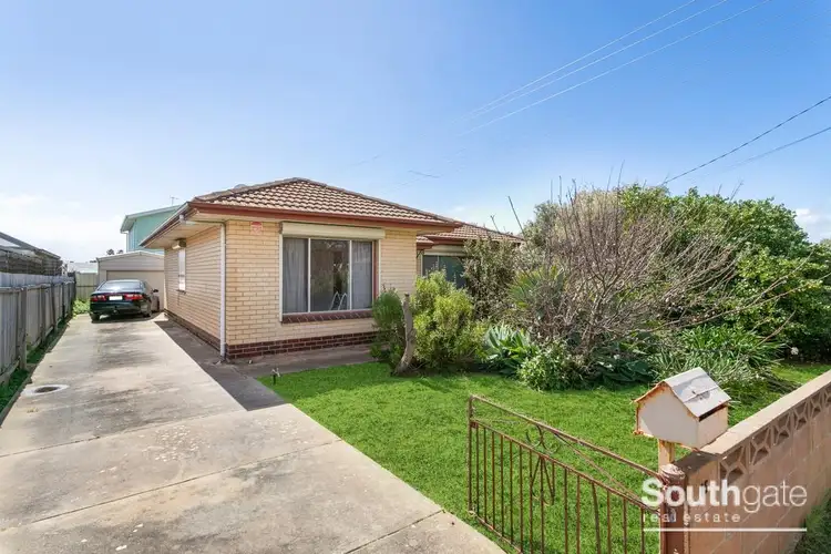15 Seaview Street, Aldinga Beach SA 5173