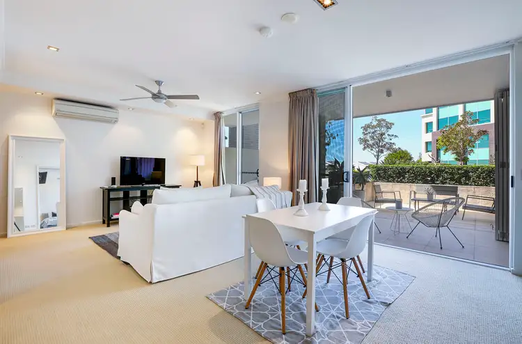 4007/3027 The Boulevarde, Carrara QLD 4211