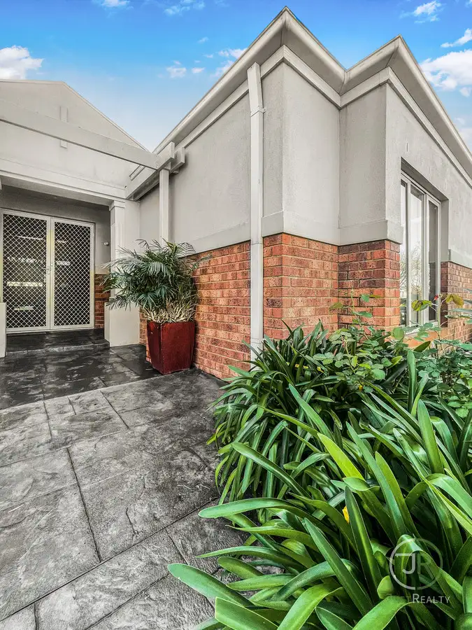 Fifth view of Homely house listing, 40 Phoenix Avenue, Cranbourne VIC 3977