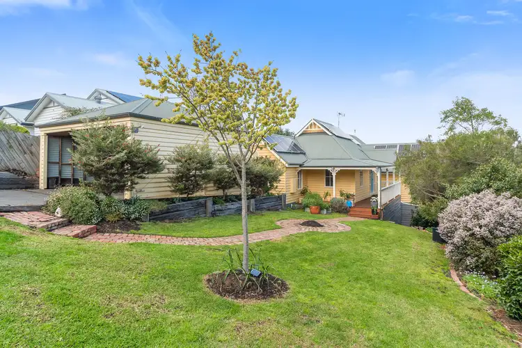 10 Brighton Crescent, Mount Eliza VIC 3930