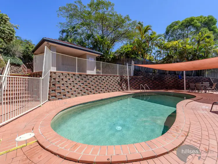 4/6 Buddy Holly Close, Parkwood QLD 4214
