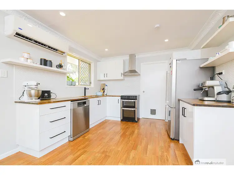 Second view of Homely house listing, 6 Munro Street, Kawana QLD 4701
